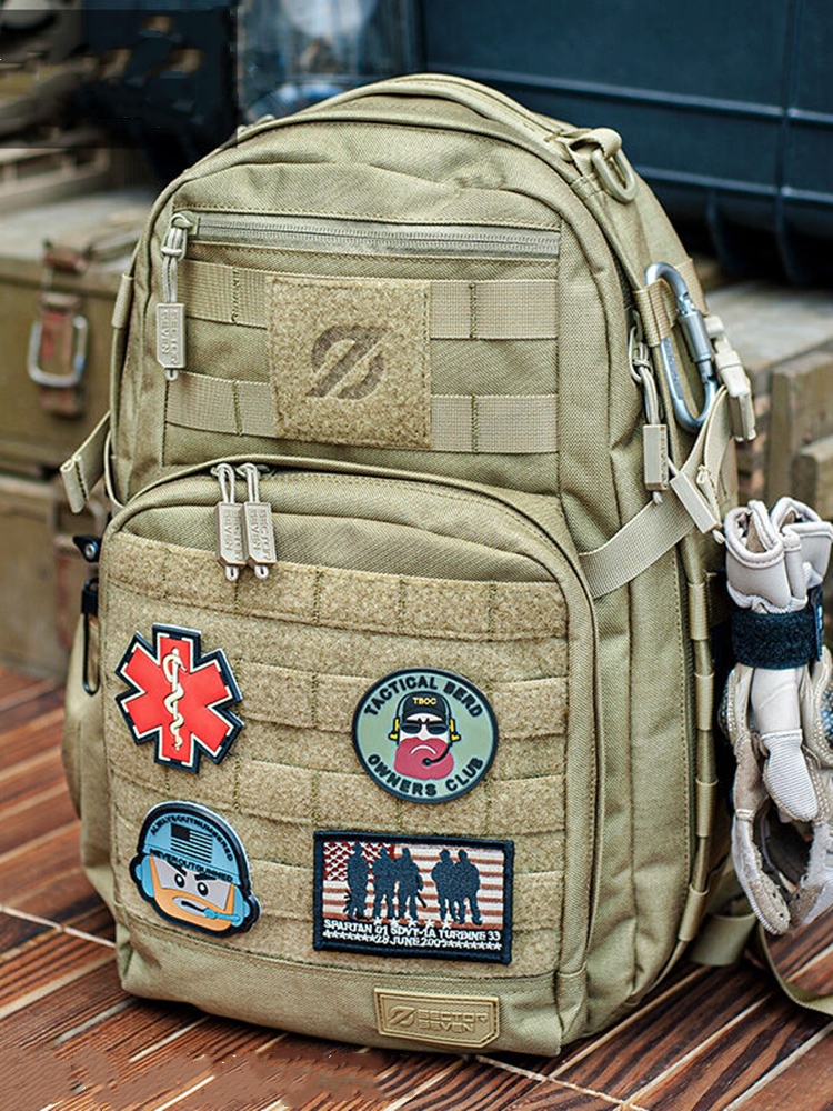 Cycling Gear Backpack - กระเป๋าเป้สะพายหลังแบบยุทธวิธี Honey Badger รุ่นที่ 7 สำหรับผู้ชาย